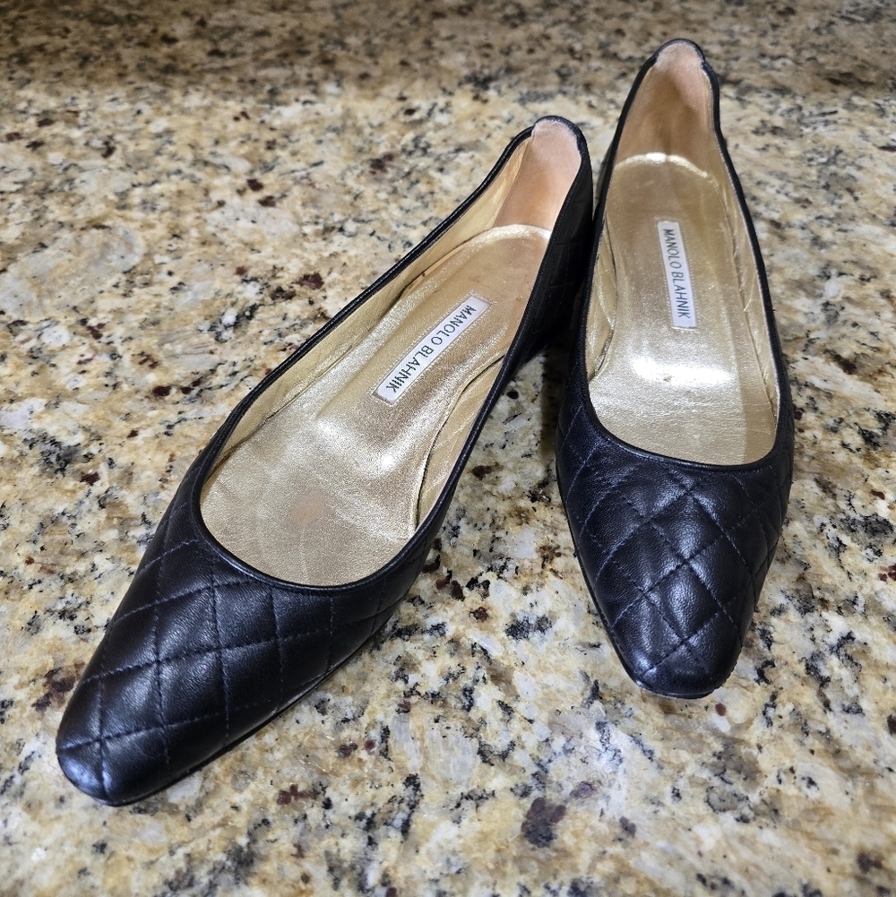 MANOLO BLAHNIK GIUNGLA BLACK QUILTED LEATHER BALLET FLATS SHOES 36.5/6 MSRP $741